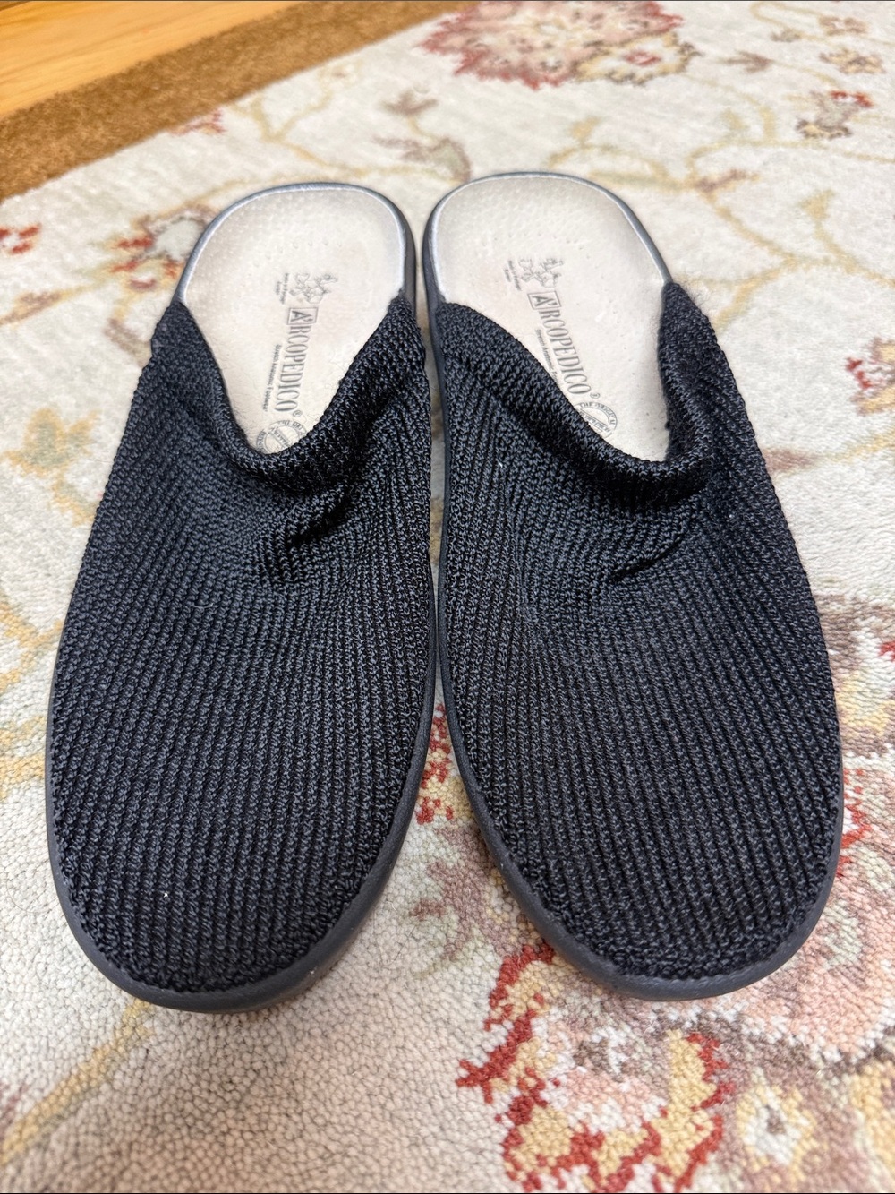 Arcopedico black Knit Slip-On Women’s Mules